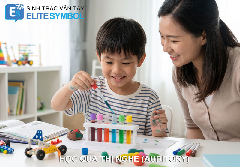 Trẻ Wd học tập qua vận động và trải nghiệm thực hành giúp ghi nhớ kiến thức sâu